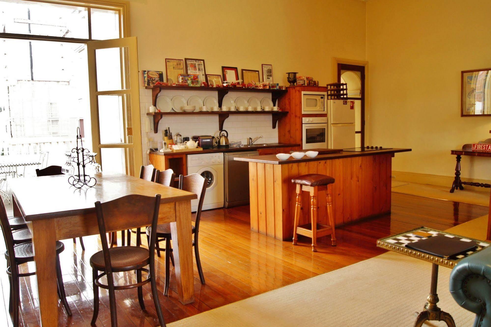 Fire Station Inn Adelaïde Extérieur photo